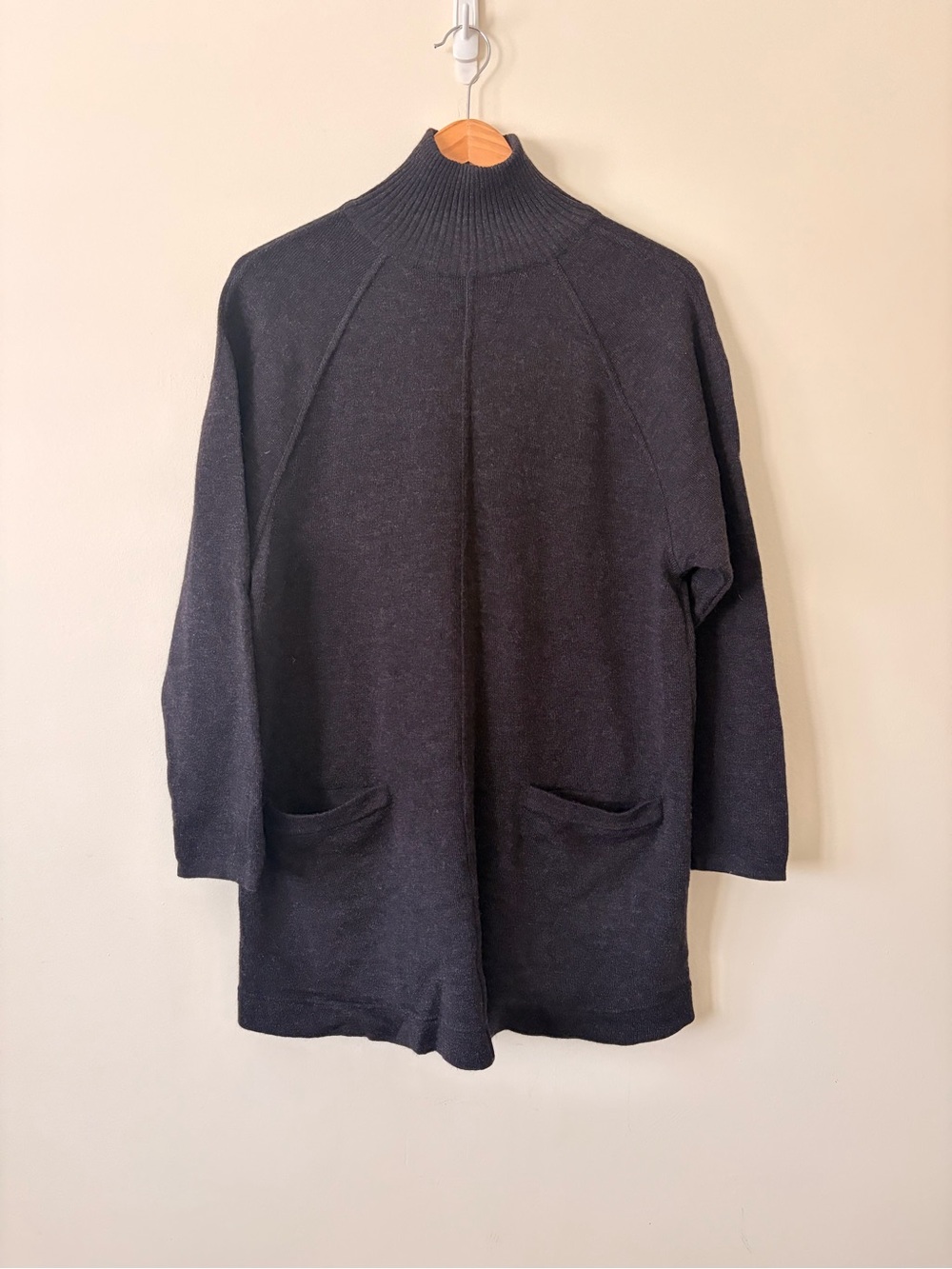 MaxMara Gray Wool Cardigan Size Medium